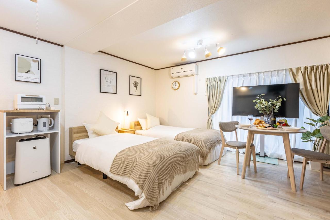 アリタハイツ難波303 Apartamento *